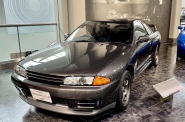 Nissan GT-R (3024x4032)