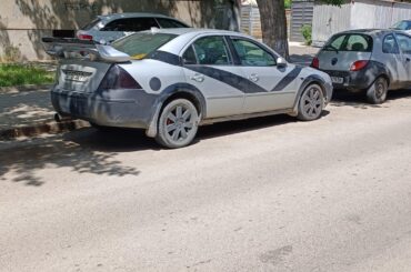 Certified chick magnet