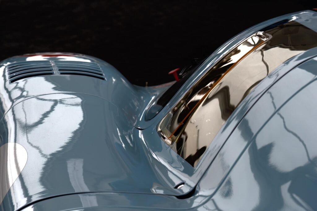 Porsche 917 [7360 × 4912]
