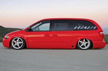 Dodge Slammed Caravan