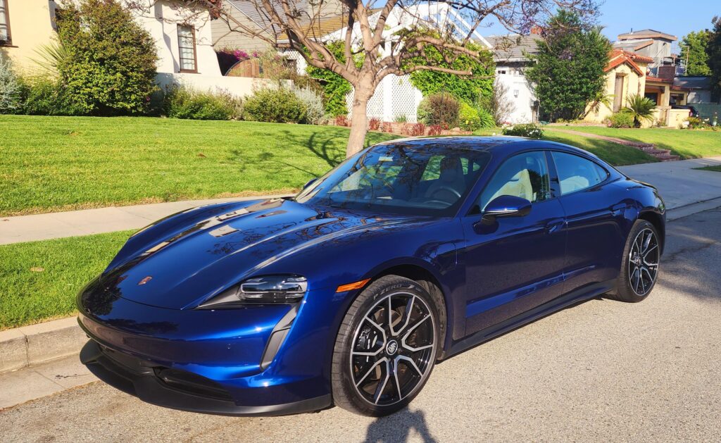 My new Porsche Taycan 4s. I'm in love! [3043x1868]