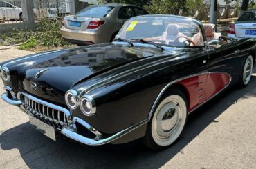 BYD-made Songsan SS Dolphin retro-roadster spotted on the streets in China