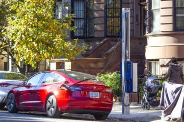 FLO Stations to Offer North American Charging Standard (NACS); Supports Broader Use