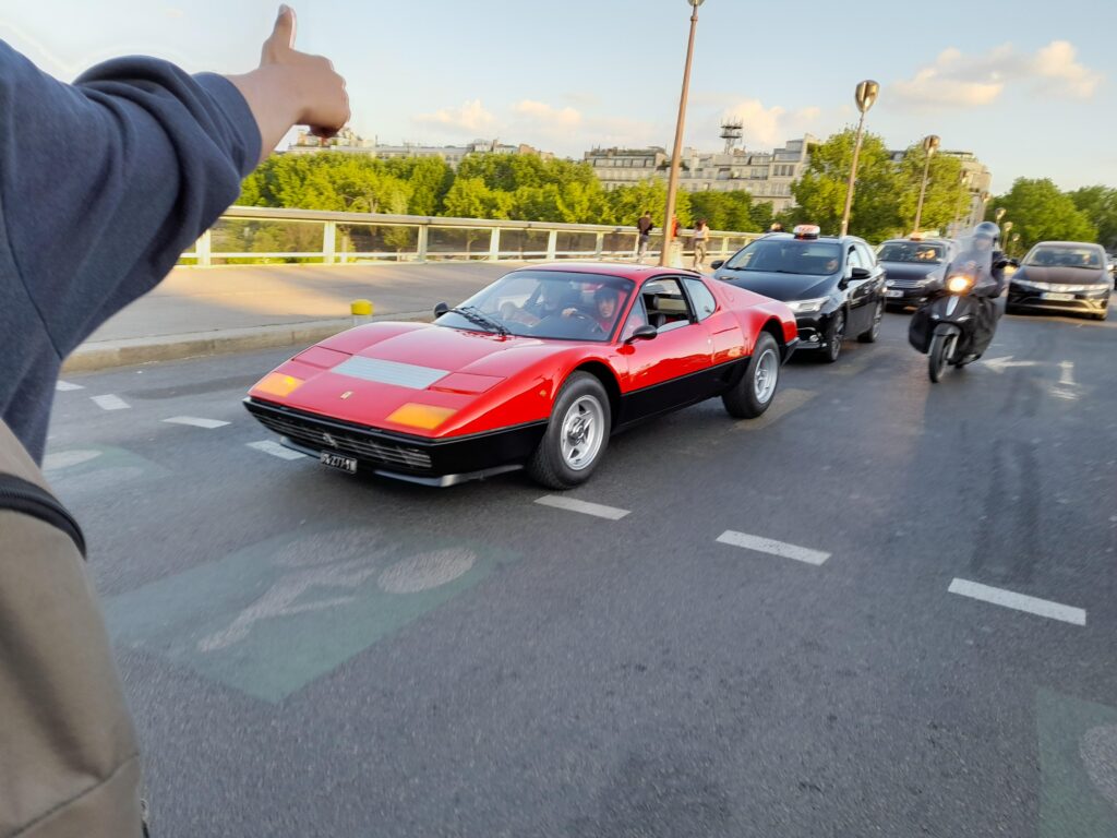 great condition [Ferrari 512 BB] spotted in Paris