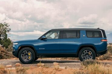 Rivian to prioritize R1S production with robust demand into 2024