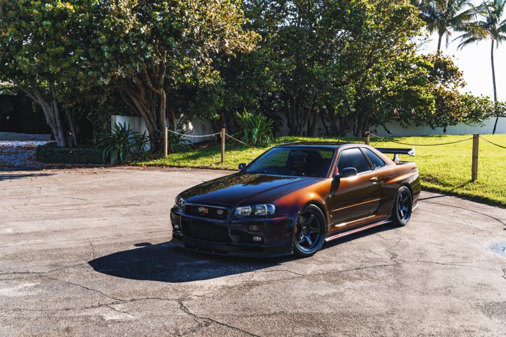 Nissan GTR R34 [6144 x 4096]