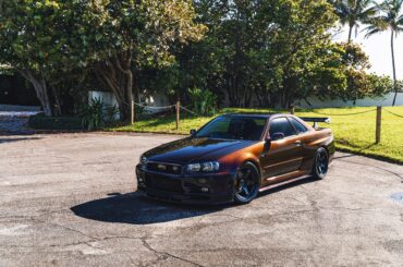 Nissan GTR R34 [6144 x 4096]