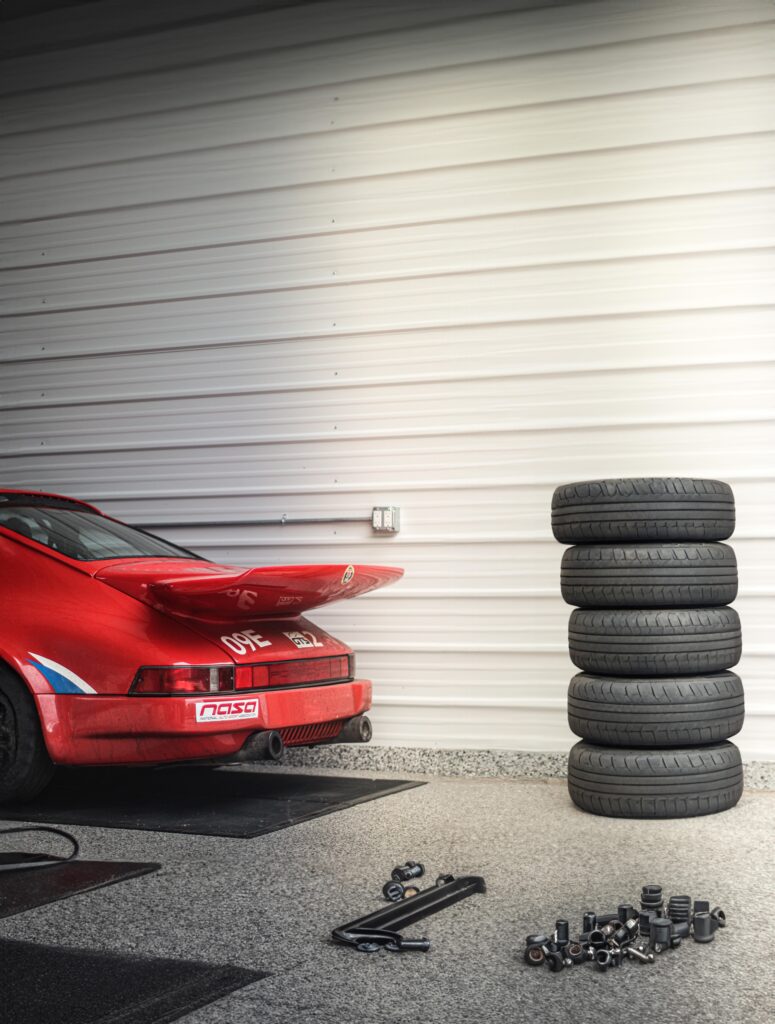911 track car! (6624x8752)