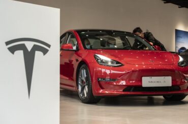 Tesla Cuts Prices of Premium Models by More Than 4.5% in China