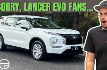 Best Mitsubishi EVER?! 2023 Mitsubishi Outlander PHEV (Plug-in hybrid EV) review