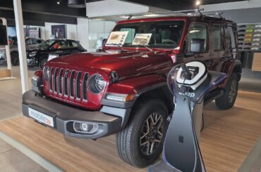JEEP WRANGLER 4XE PLUG-IN HYBRID | Visual Review