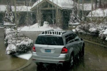 Four Seasons Resort with Complimentary Access to Mercedes-Benz Vehicles