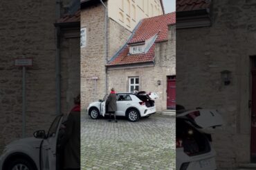 Love is in the air. Happy International Kiss Day! 💋 The vehicle displayed shows optional equipment.