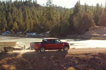 Head-to-Head | The 2023 Ford F-150 vs. Chevrolet Silverado | Ford Canada