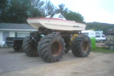 Bikini Bottom Monster Truck