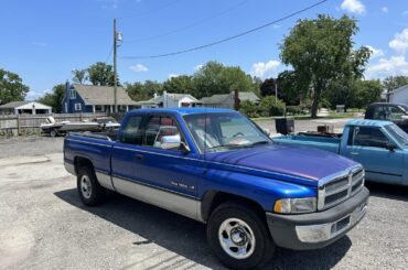 Its 2007, your a fat scumbum drunk from uniontown, you won 6000 dollars on a scratcher, you need a car.