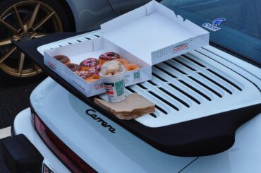 Breakfast, Porsche 911 style [2848 x 4288]