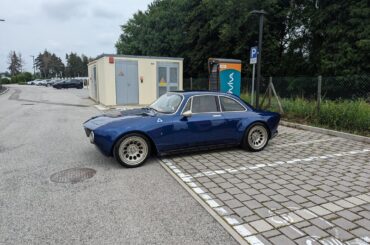 A good looking new ev