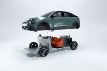 New Citroën ë-C4 100% ëlectric with Progressive Hydraulic Cushions®