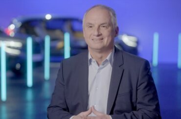 Relive the World Premiere of the All-new Renault Espace | Renault Group