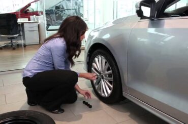 Volkswagen How-To | Changing a Tire