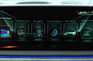 Switch Between Audio Sources | BMW Genius How-To