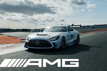 The New Mercedes-AMG GT2 on a Test Day in Valencia