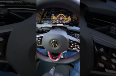 Safety first! ⚠️ The vehicle displayed shows optional equipment.