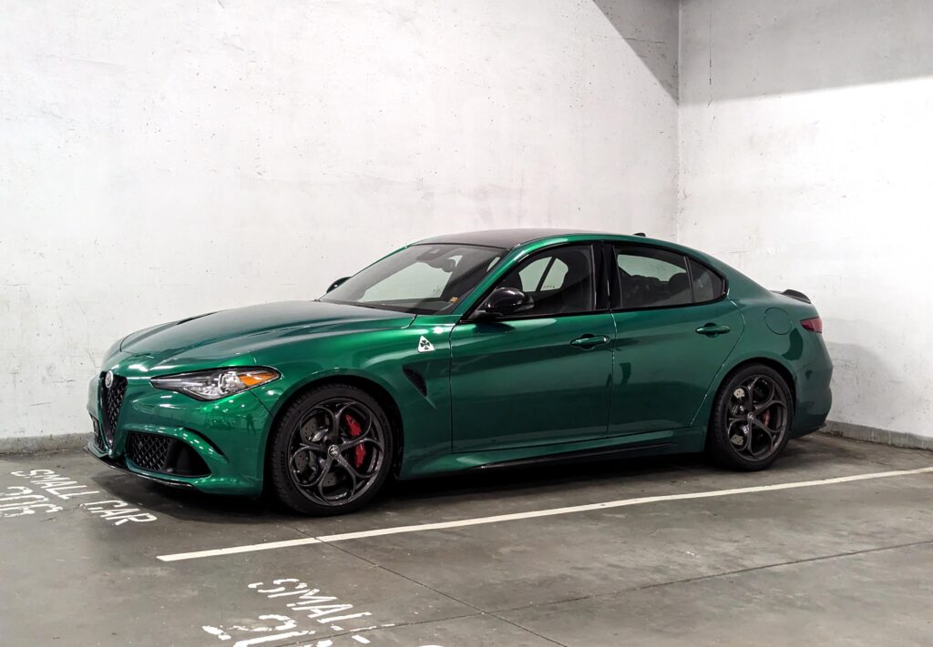 An already good looking Alfa Romeo Giulia QV in the absolutely STUNNING Montreal Green paint.