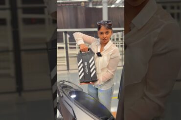 #SimpleOne electric scooter with portable battery