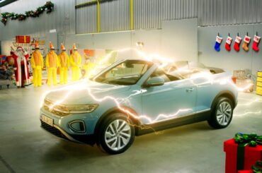 Christmas Shift Change 🎄 | Volkswagen