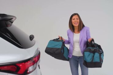 How to Use the 2024 Mitsubishi Outlander & Plug-in Hybrid Liftgate Kick Sensor