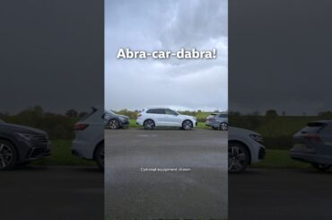 Park your Touareg without being in the car 🤯 #Volkswagen #VWTouareg #HowTo