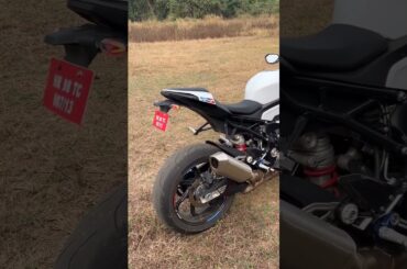 BMW S1000 RR Exhaust Note | Exhaust Sound of BMW S1000 RR | #bmw #bmws1000rr #2024 #shorts #explore