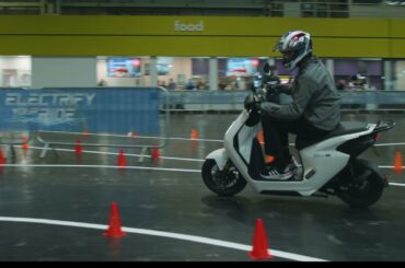 EM1 e: Walk around at MCL