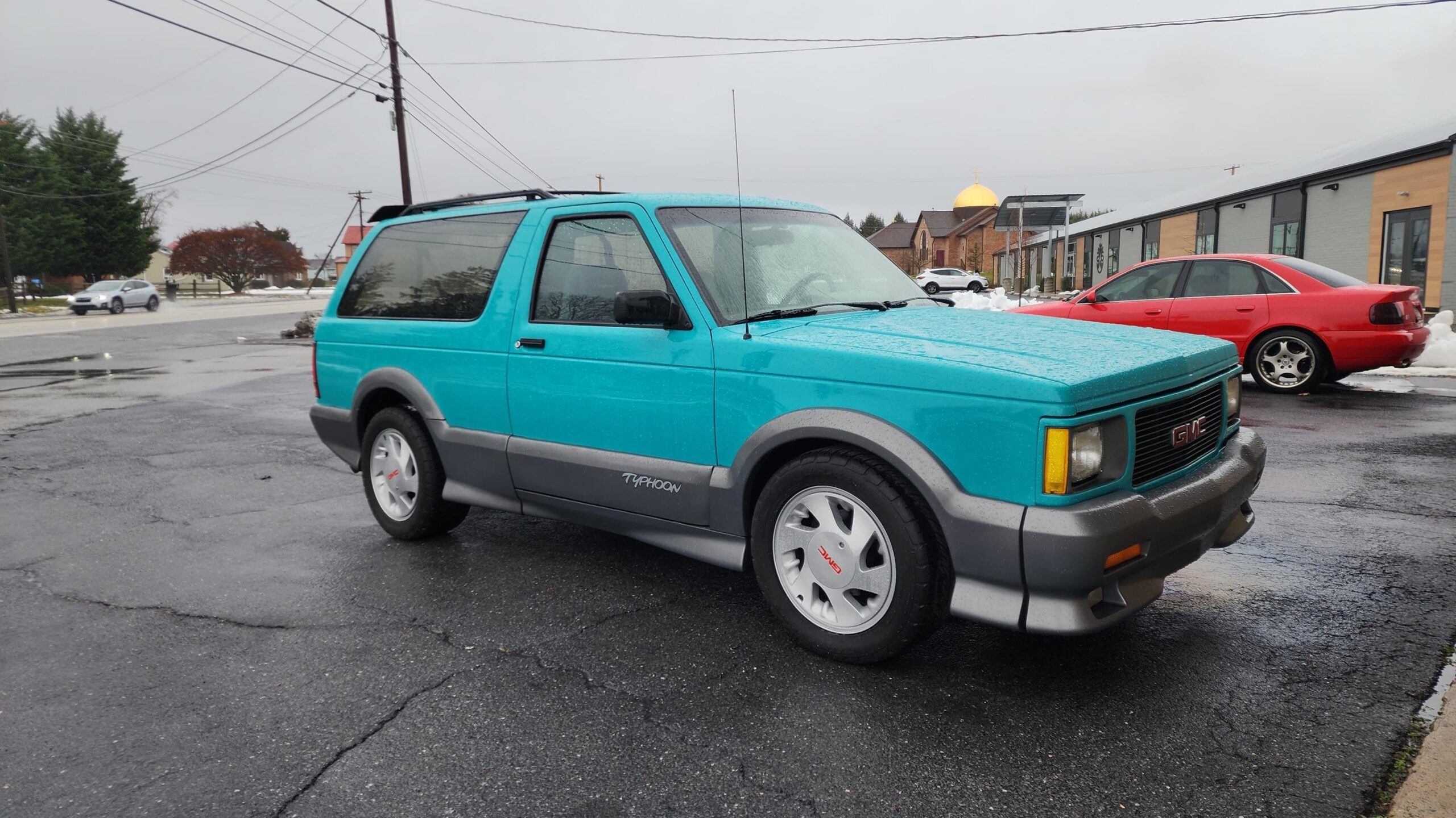 [GMC Typhoon] that I very nearly didn't notice. I love these trucks, I ...