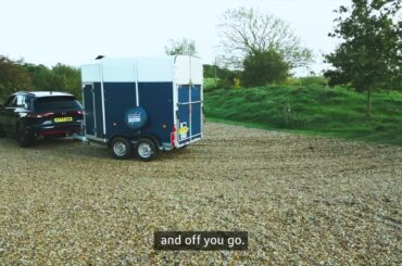 How to use Volkswagen Trailer Assist on the 2023 Touareg