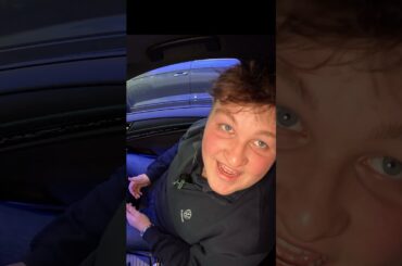 Find out what Max's favourite ID.7 feature is...  #volkwagen #electricvehicle