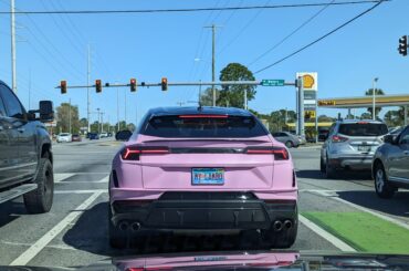 A pink Urus in all its glory