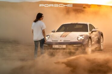 Dashing across the dunes in a Porsche 911 Dakar