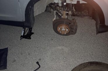 CRV wheel hub extremely low after flat tire. Is that normal?