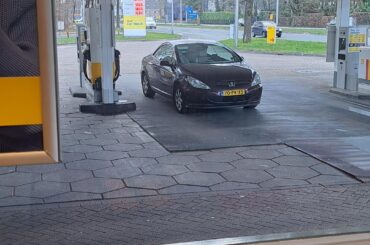 Its gone be my first car. Peugeot 307 cc.