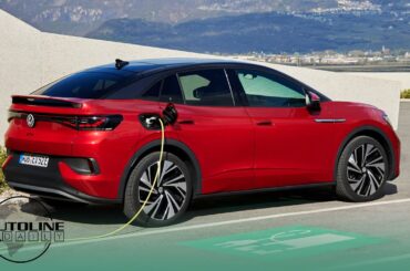EV Sales Nosedive in EU; World's Fastest Charging EV - Autoline Daily 3781