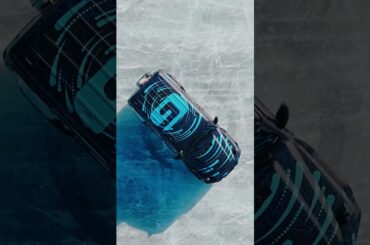 Slippery surfaces and extreme cold: The electric G-Class in extreme winter conditions. | #shorts