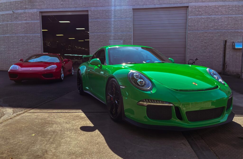 Porsche 911 GT3 and Ferrari Modena 360 (3923x2559)