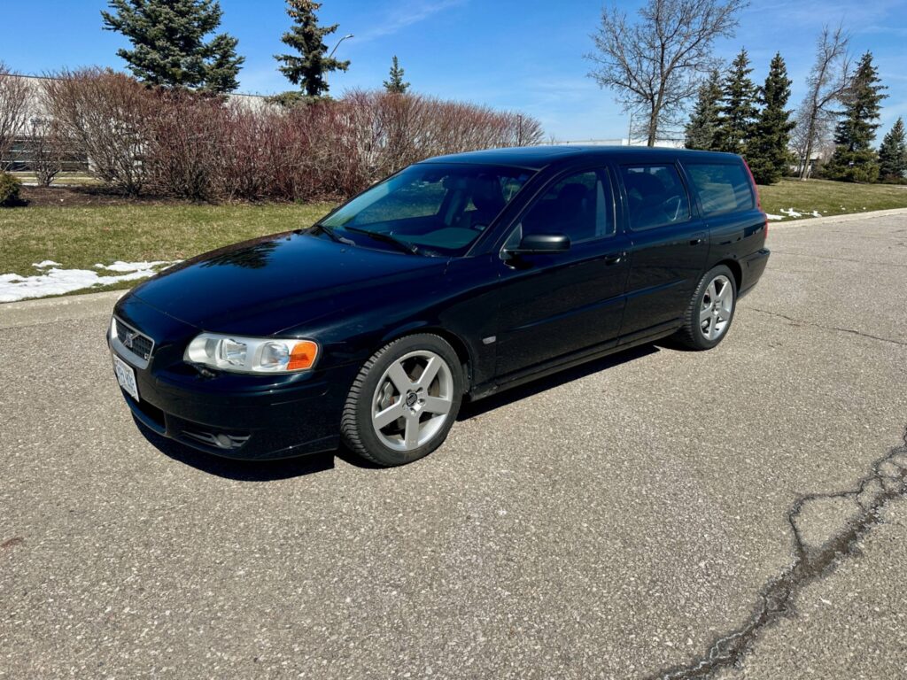 2006 Volvo V70 R with 188K Miles - Worth the 7 hours trip to see it? Details inside