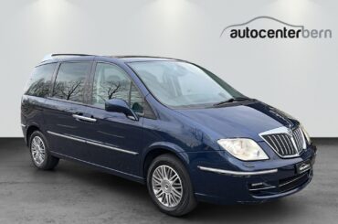 If you had to choose a cheap 7 seater (<10k) what would you choose?