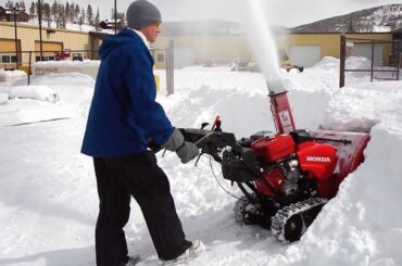 Honda HSS928ATD Snow Blower