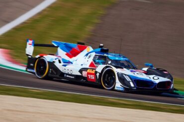 FIA WEC, Spa-Francorchamps: #15 BMW M Hybrid V8 onboard.