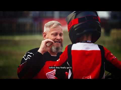 "We all start somewhere!": The miniMOTO Demo Experience
